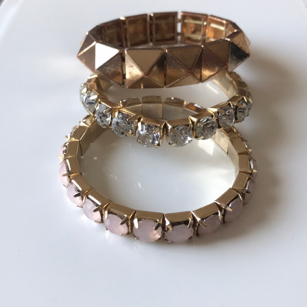Stackable bracelet bundle